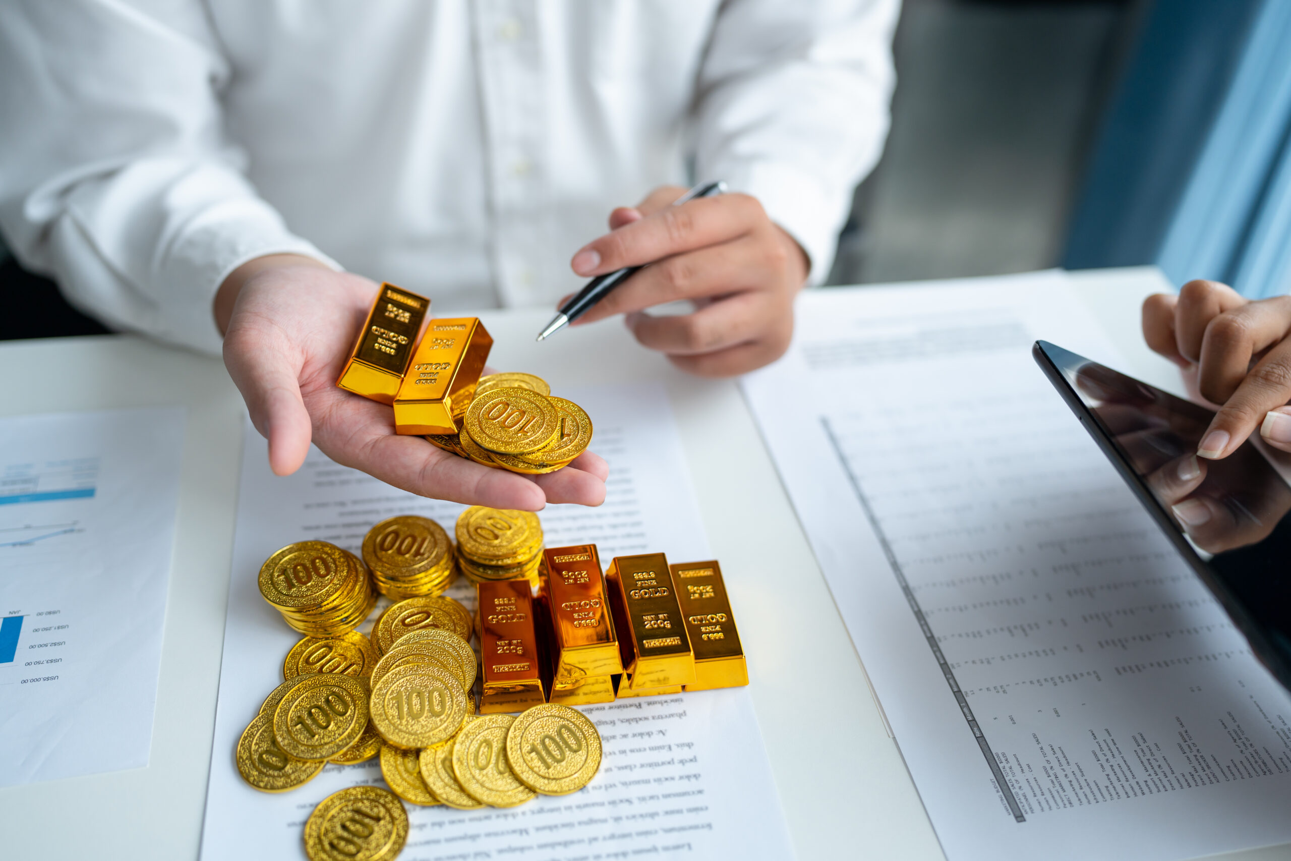 gold-bar-trading-business-people-hand-offering-gold-investment-gold-mining-company-trading-gold-stock-exchange-rising-prices